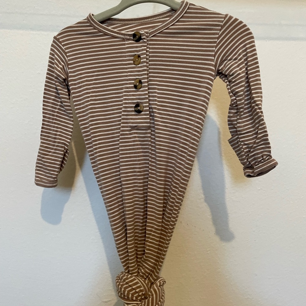 Lou Lou & Co Knotted Gown NB
